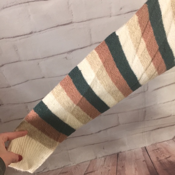 Madewell Stripe Sleeve Geo Pullover Sweater - Picture 6 of 11